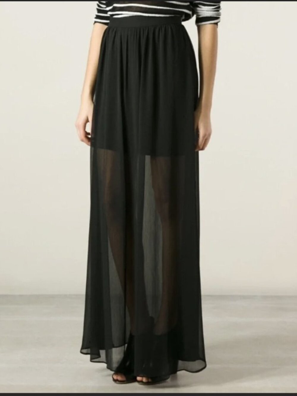 Alice & Olivia Sheer overlay skirt, Size 4